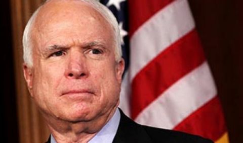 Le Senateur John McCain