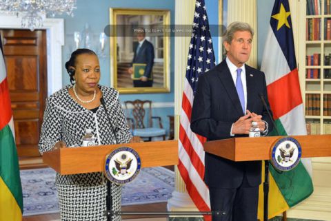 Madame Catherine Samba-Panza, Présidente de République Centre Africaine  et John kerry