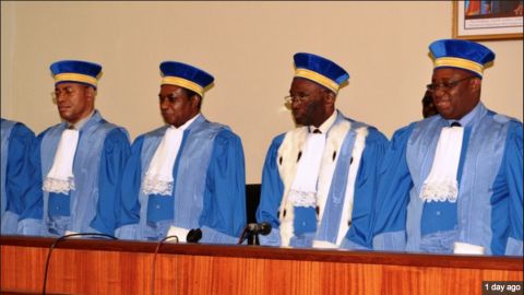 Membres de la cour constitutionelle