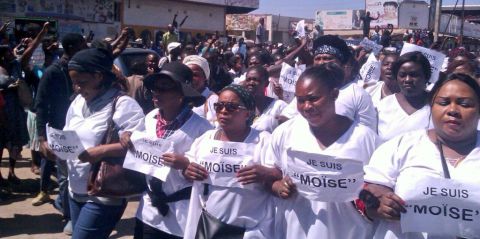 Les mamans tabassées a Lubumbashi par la Police du despoteJoseph Kabila