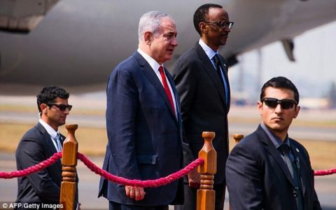 Kagamé, debout avec Netanyahu est pire qu'Adolf Hitler. Les Juifs et l'Amérique se soucient-ils?